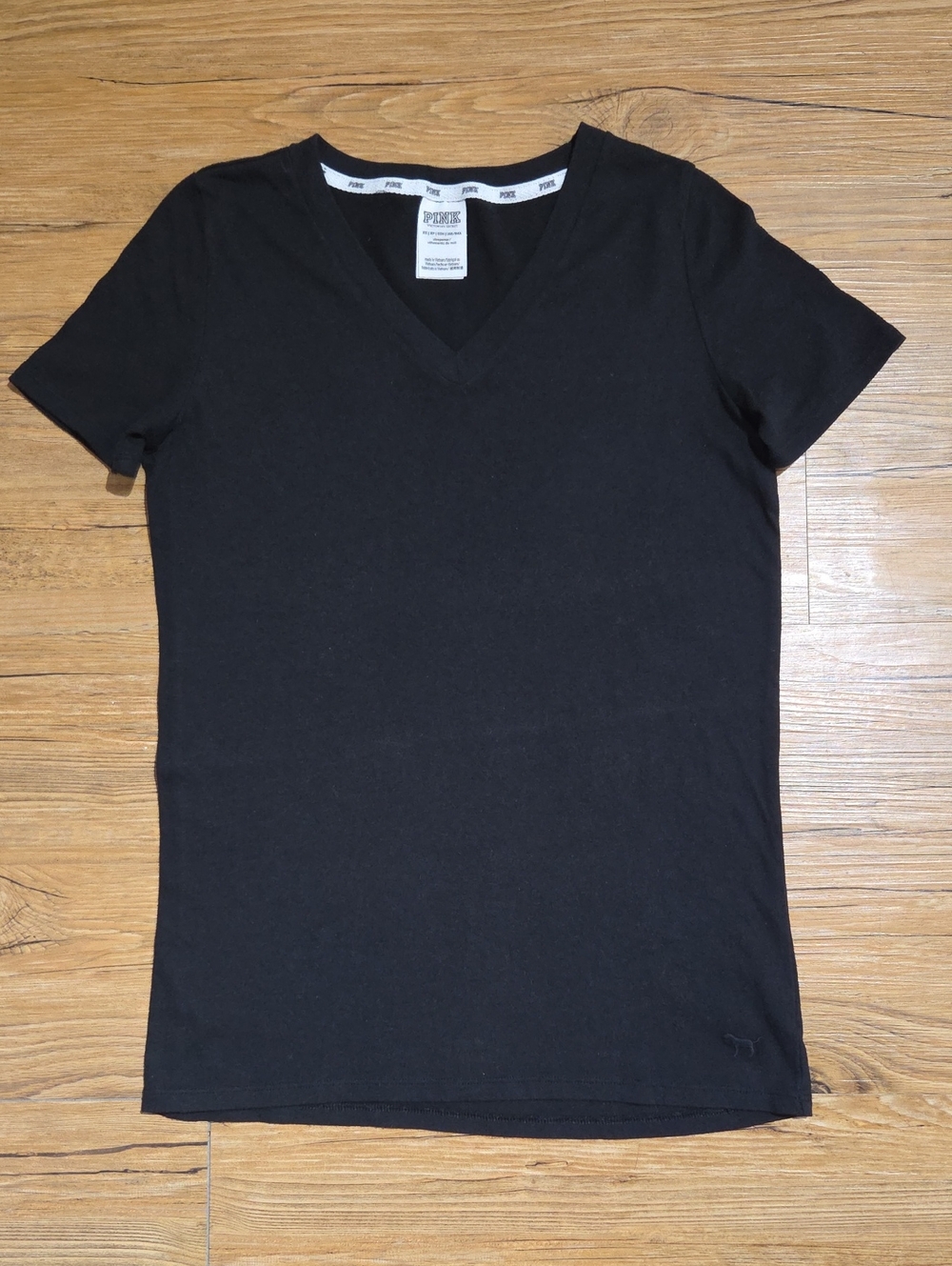 Victoria Secrets Tops - Picture 3 of 7